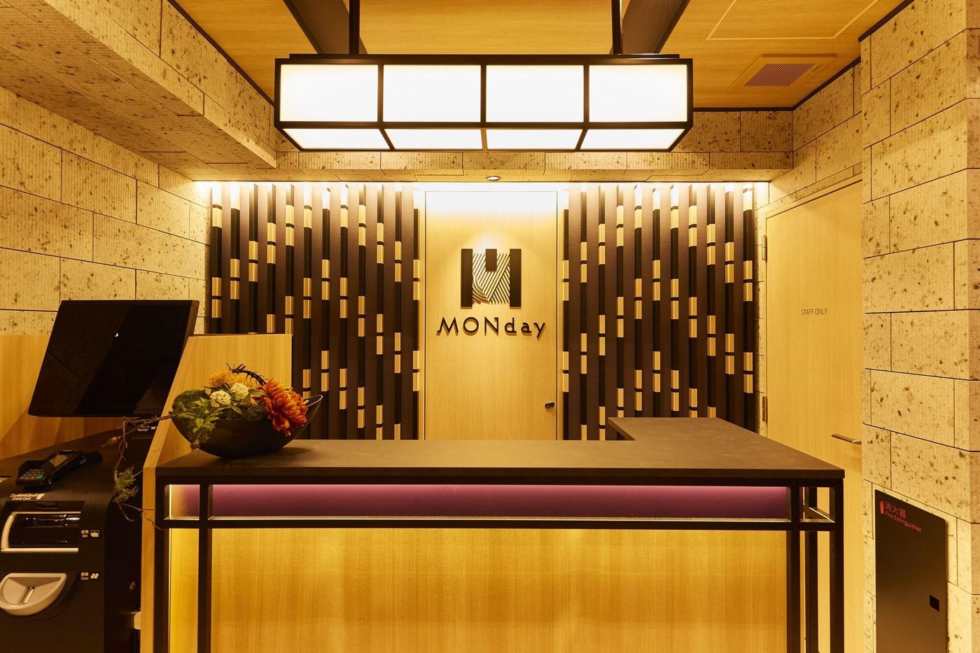 MONday Apart Hamamatsucho Daimon-Japan-TOKYO-Lobby-7