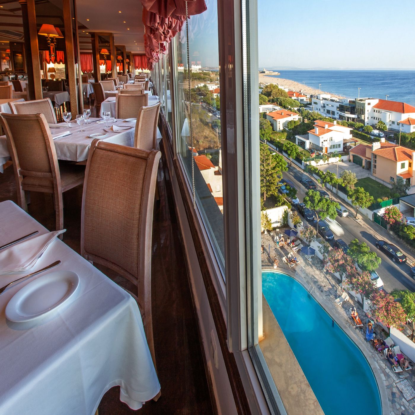 Carcavelos-Beach-Hotel-Pool-29