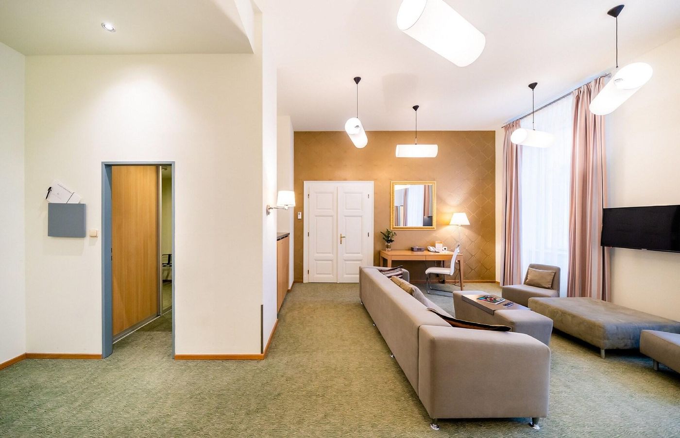 Grandium-Hotel-Prague-Room-43