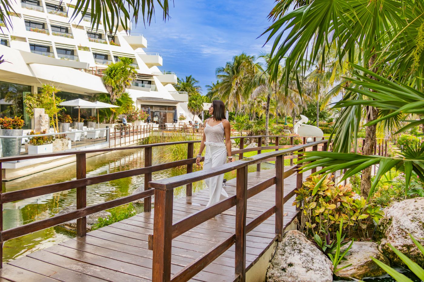 The-Pyramid-at-Grand-Oasis-Terrace-14