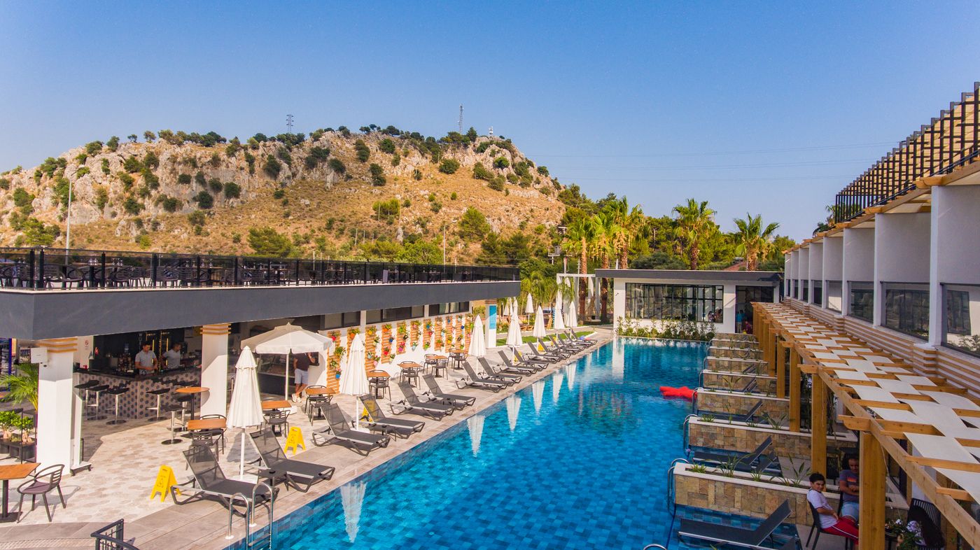 L-Hotel-Sarigerme-Restaurant-16