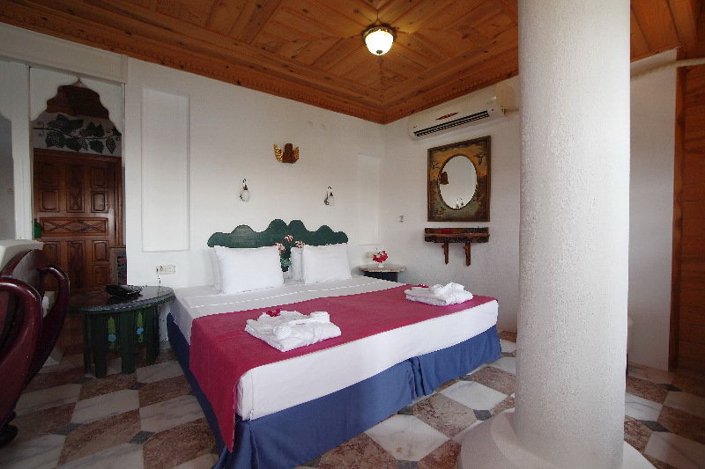 Perili-Bay-Resort-Room-8