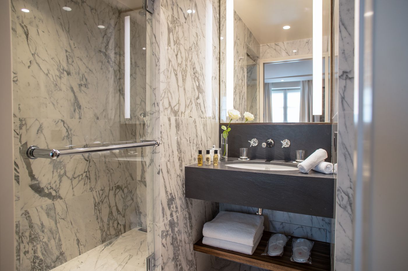 Esprit-Saint-Germain-Room-42