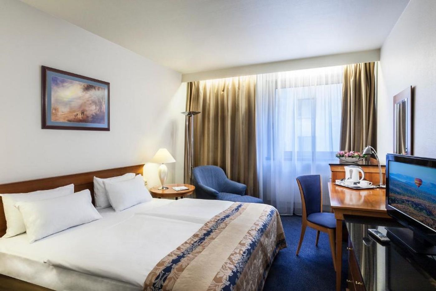 Danubius-Hotel-Hungaria-City-Center-Room-37