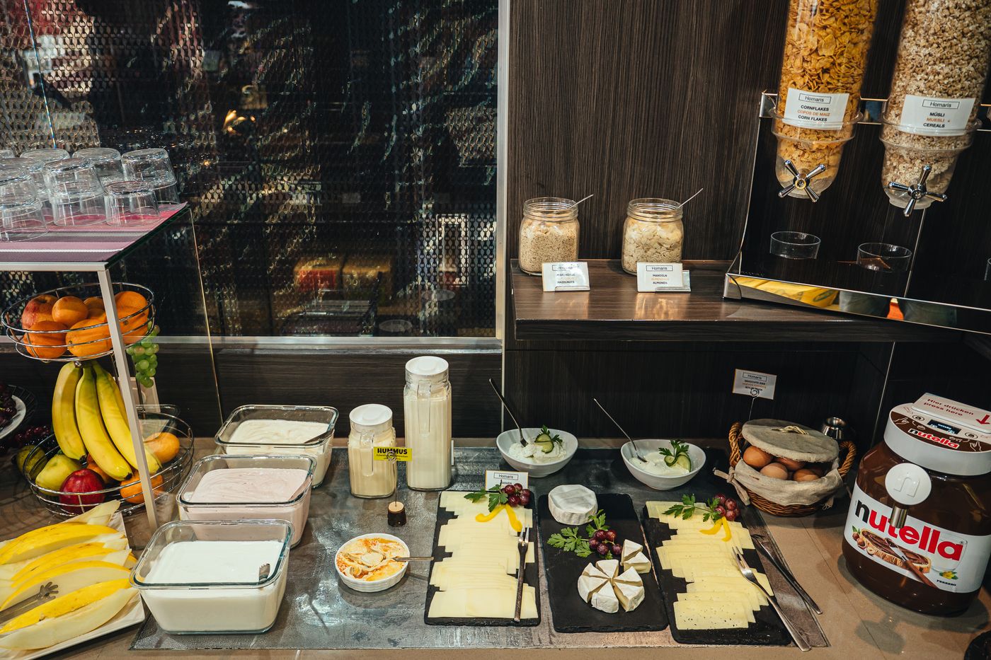 Two-Hotel-Berlin-by-Axel-Restaurant-60