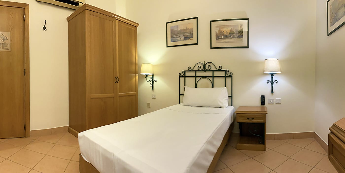 Kennedy-Nova-Room-17