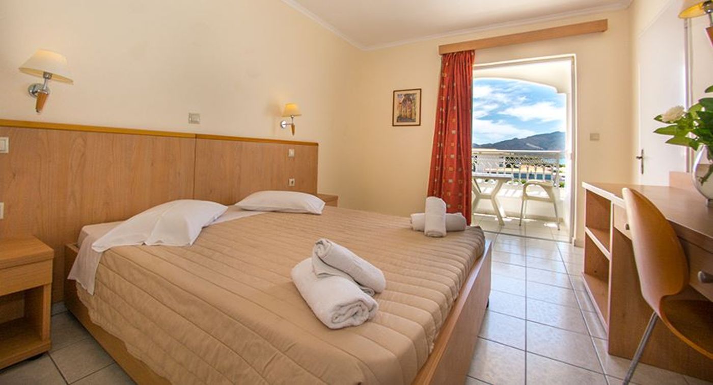 Poseidon-Beach-Room-13