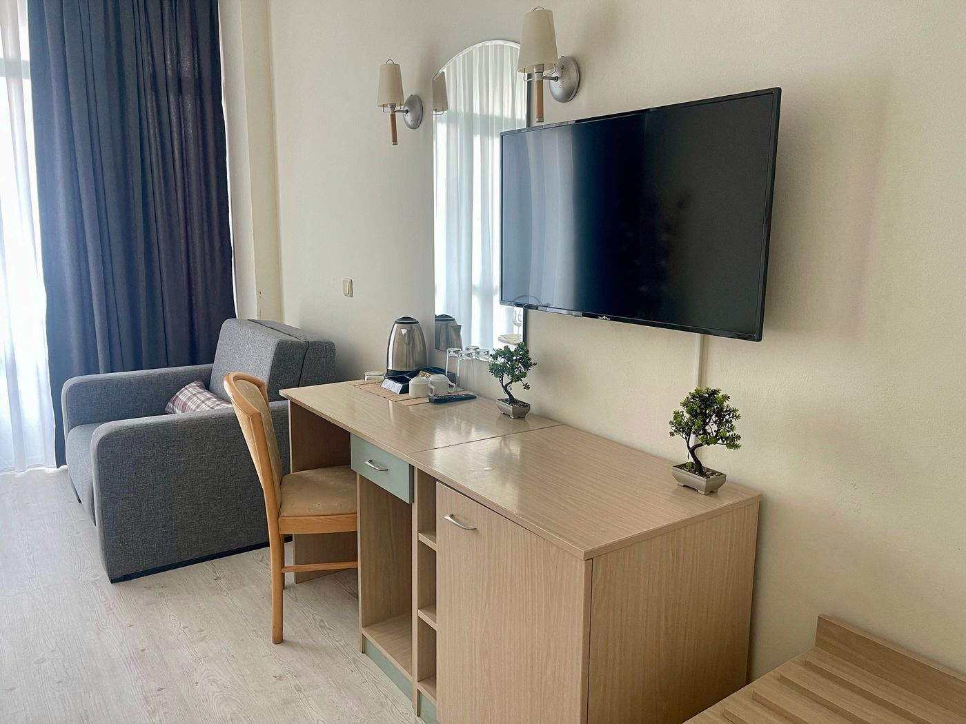 Grand-Hotel-Nirvana---Sunny-Beach-Room-22