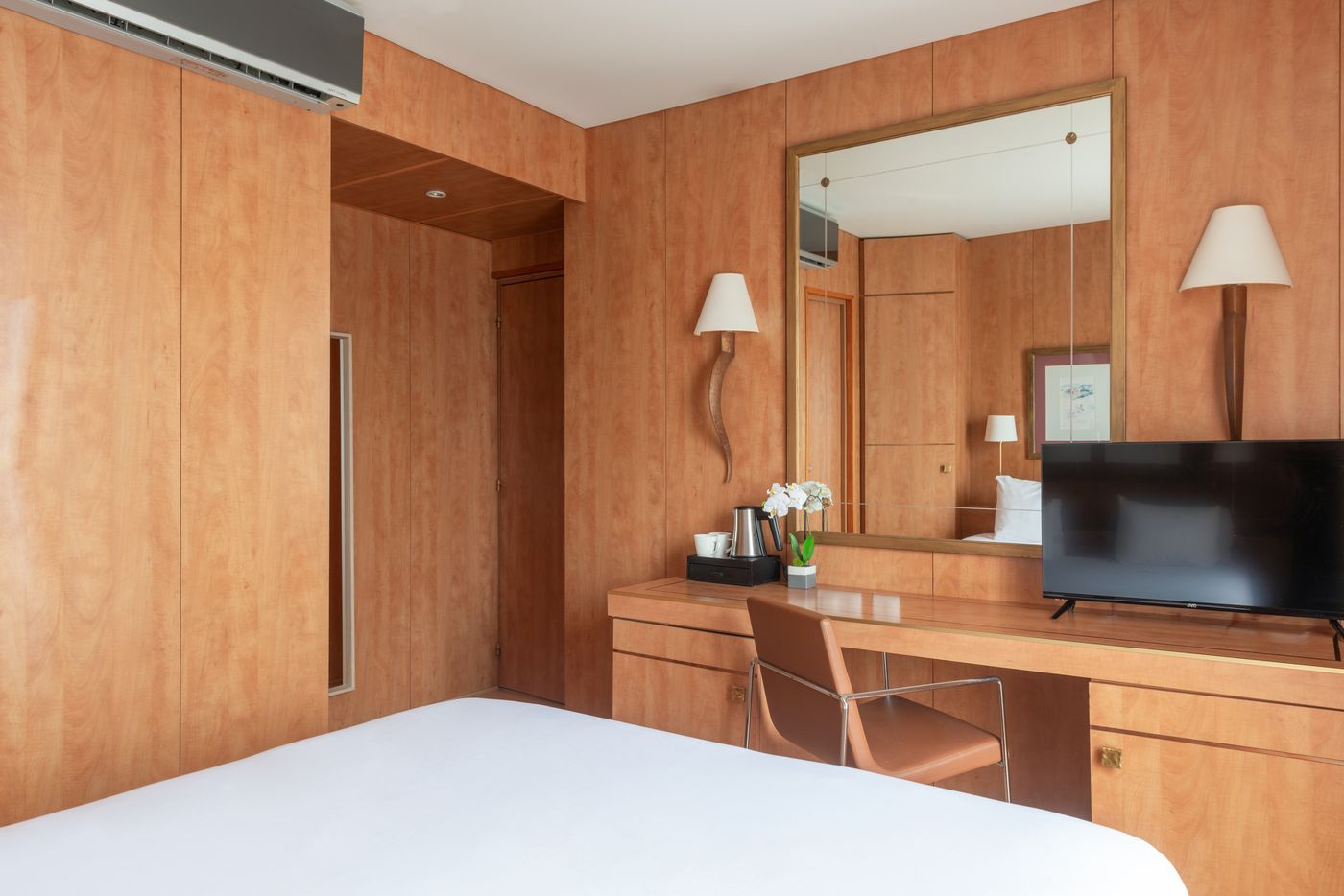 Best-Western-Hotel-Ronceray-Opera-Room-20