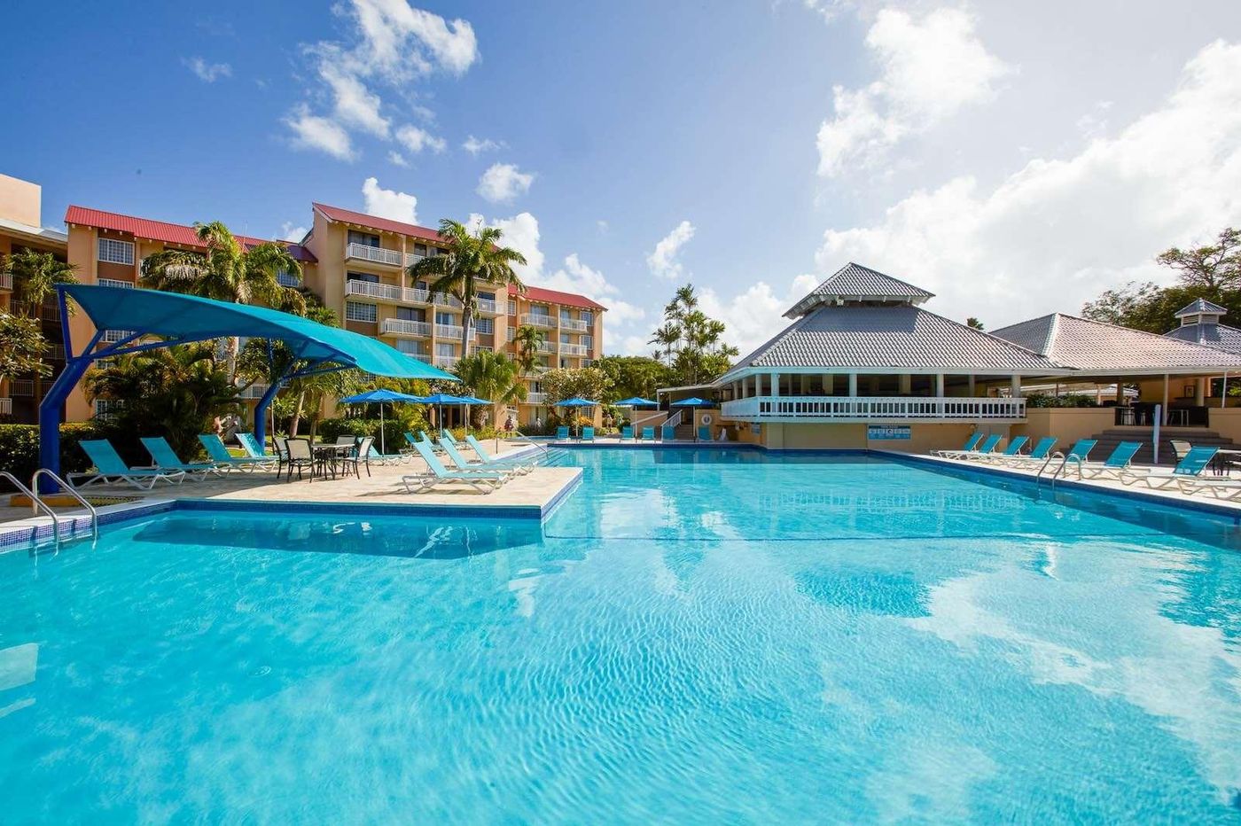 Divi-Southwinds-Beach-Resort-General-view-8