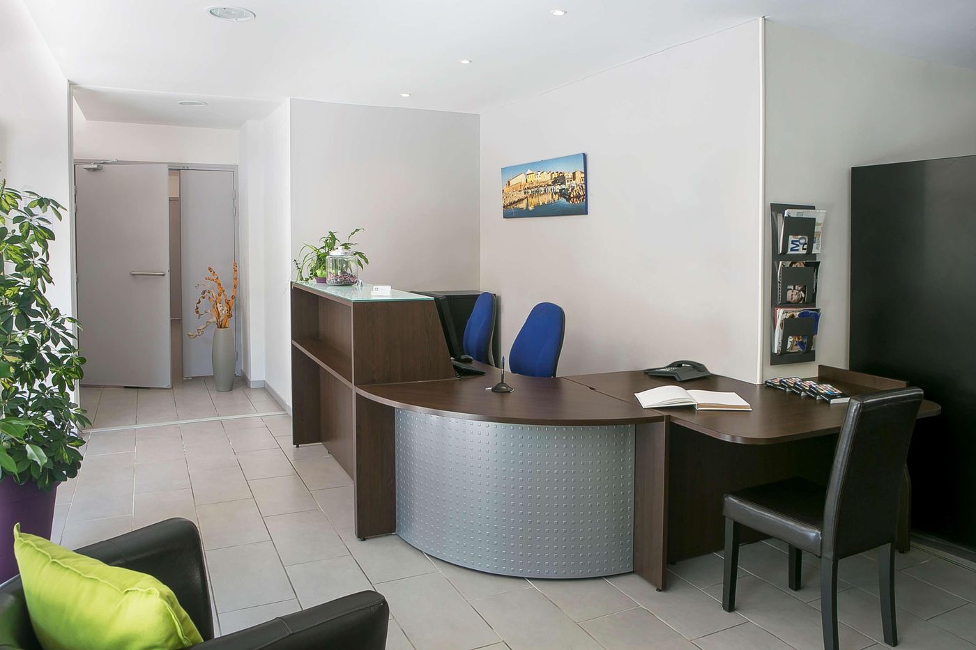 Best Western Hotel des Thermes - France - Balaruc-Les-Bains - Lobby - 3