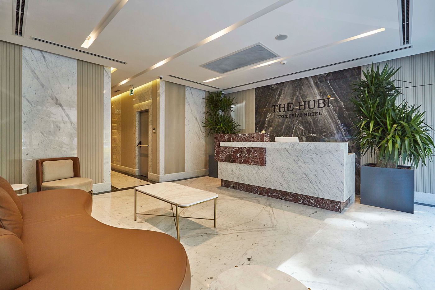 The-Hubi-Hotel-Lobby-1
