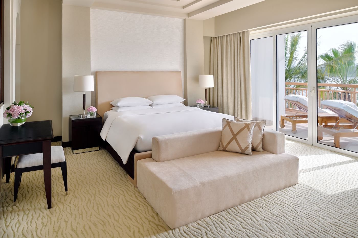 Park-Hyatt-Dubai-Room-37