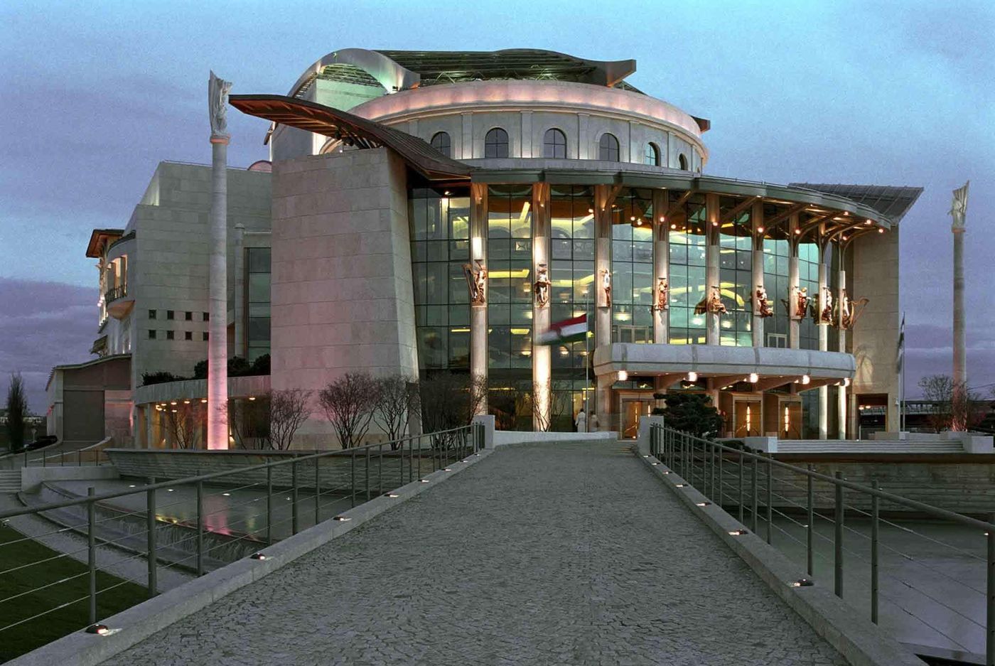 ibis-Styles-Budapest-City-General-view-10