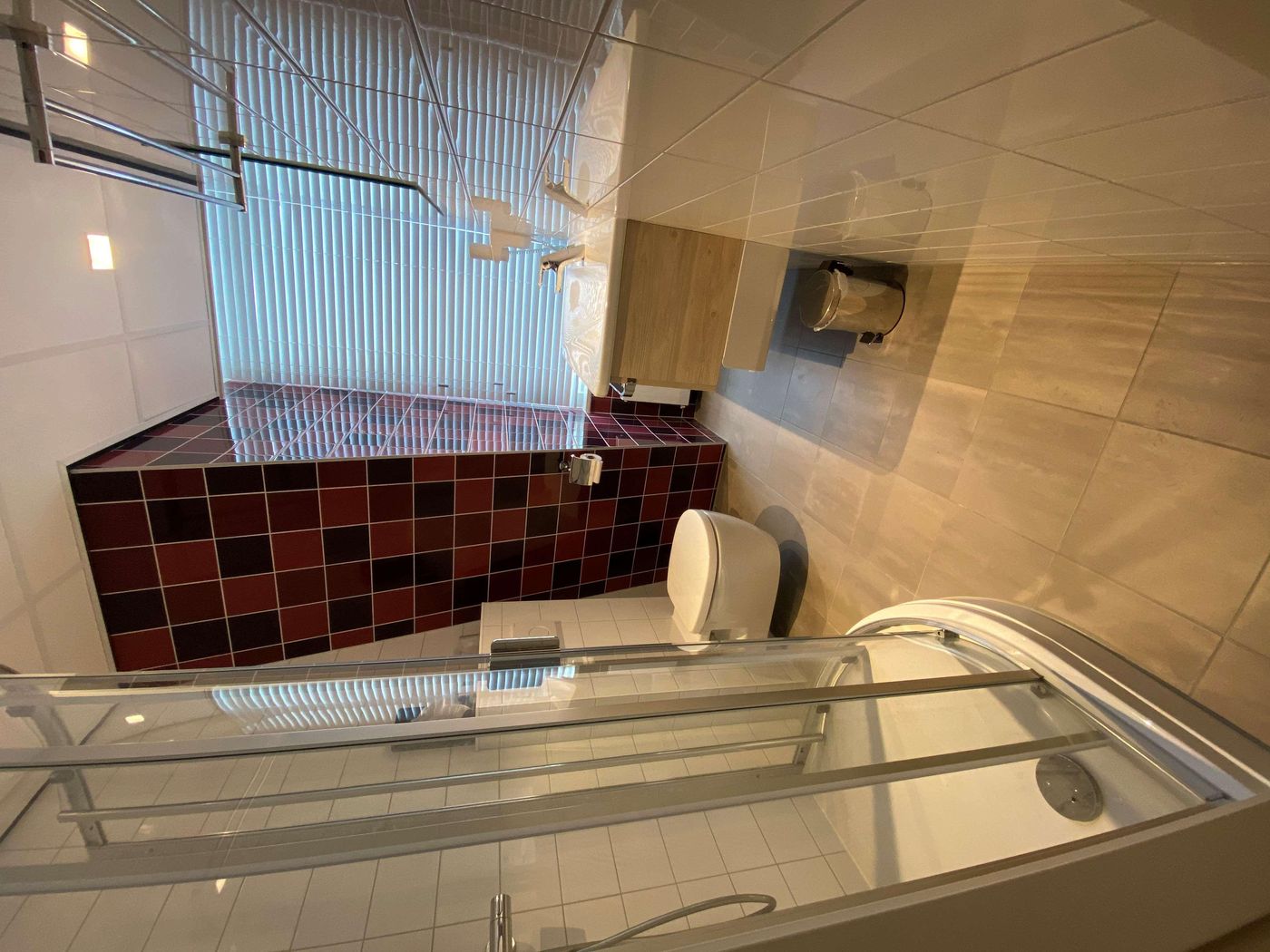 Best-Western-Dam-Square-Inn-Room-26