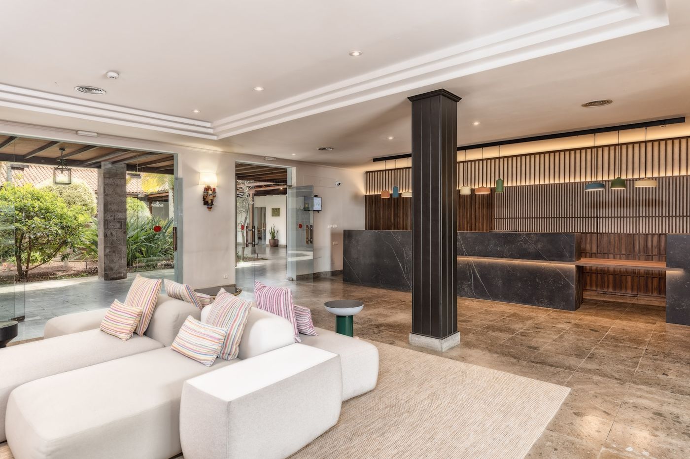 Parador-de-la-Palma-Lobby-64