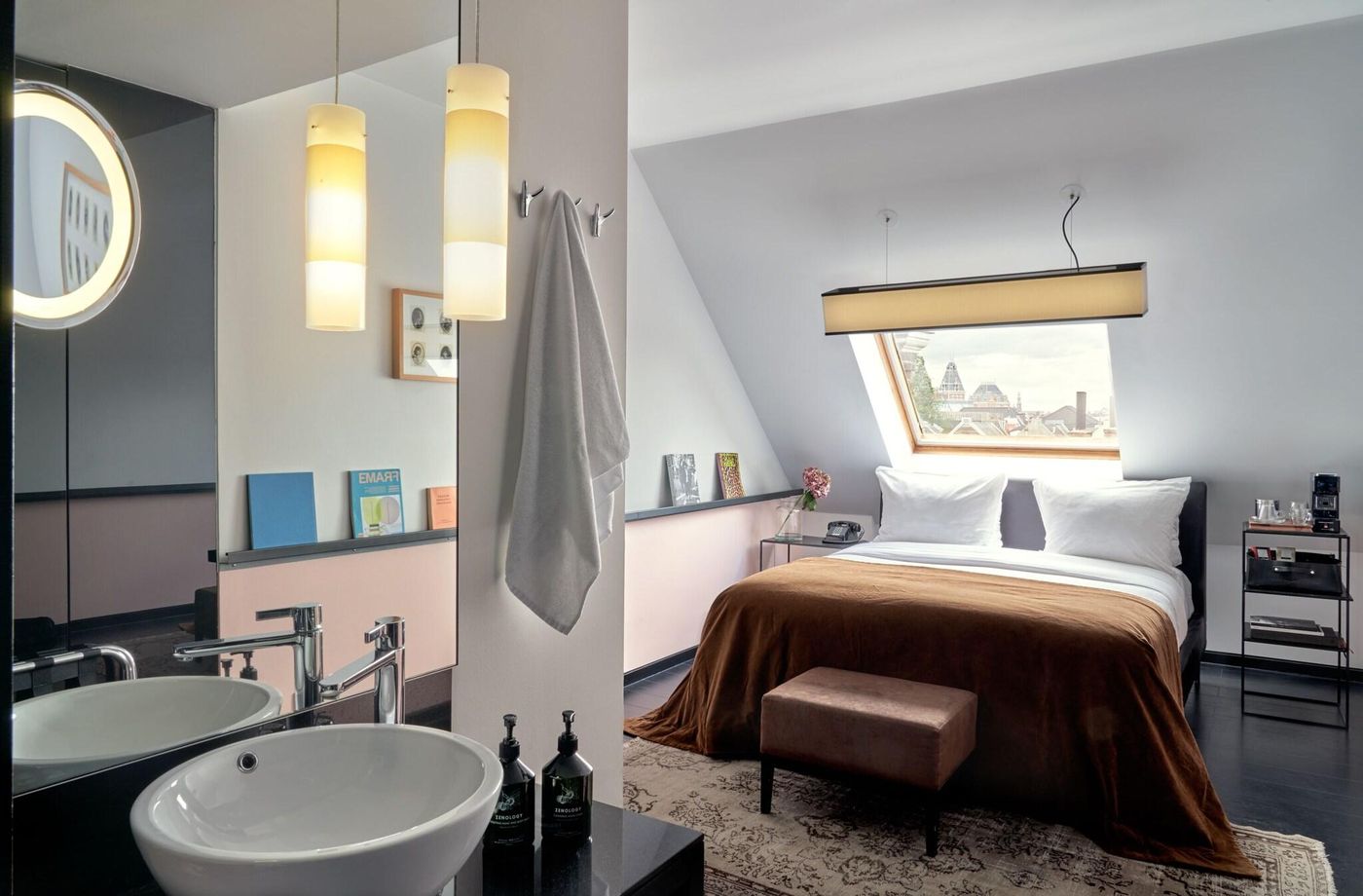 SIR-Albert-Hotel--part-of-Sircle-Collection-Room-40