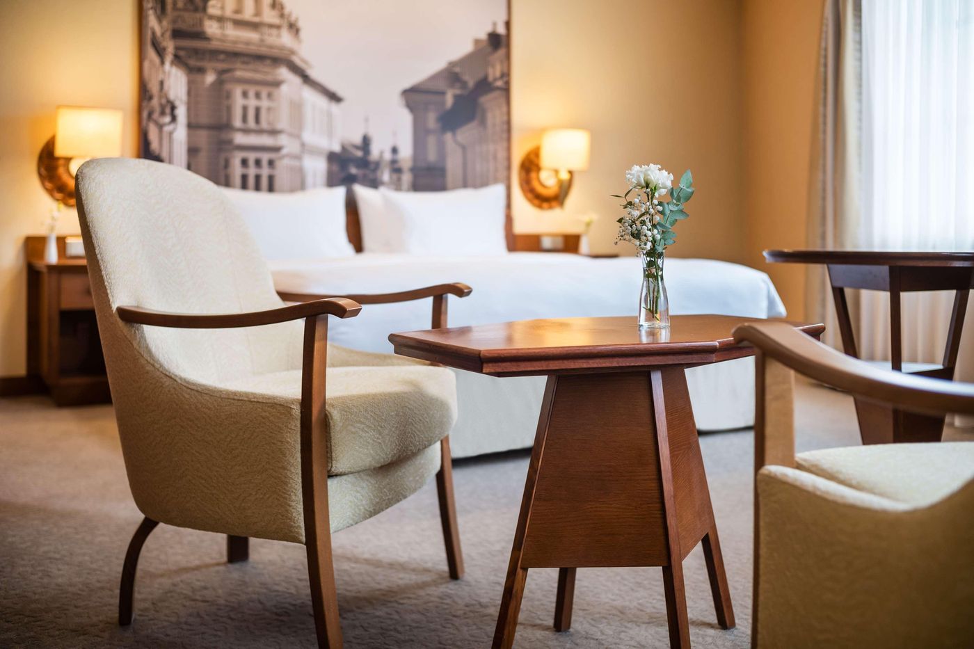 Lindner-Hotel-Prague-Castle--part-of-JdV-by-Hyatt-Room-18