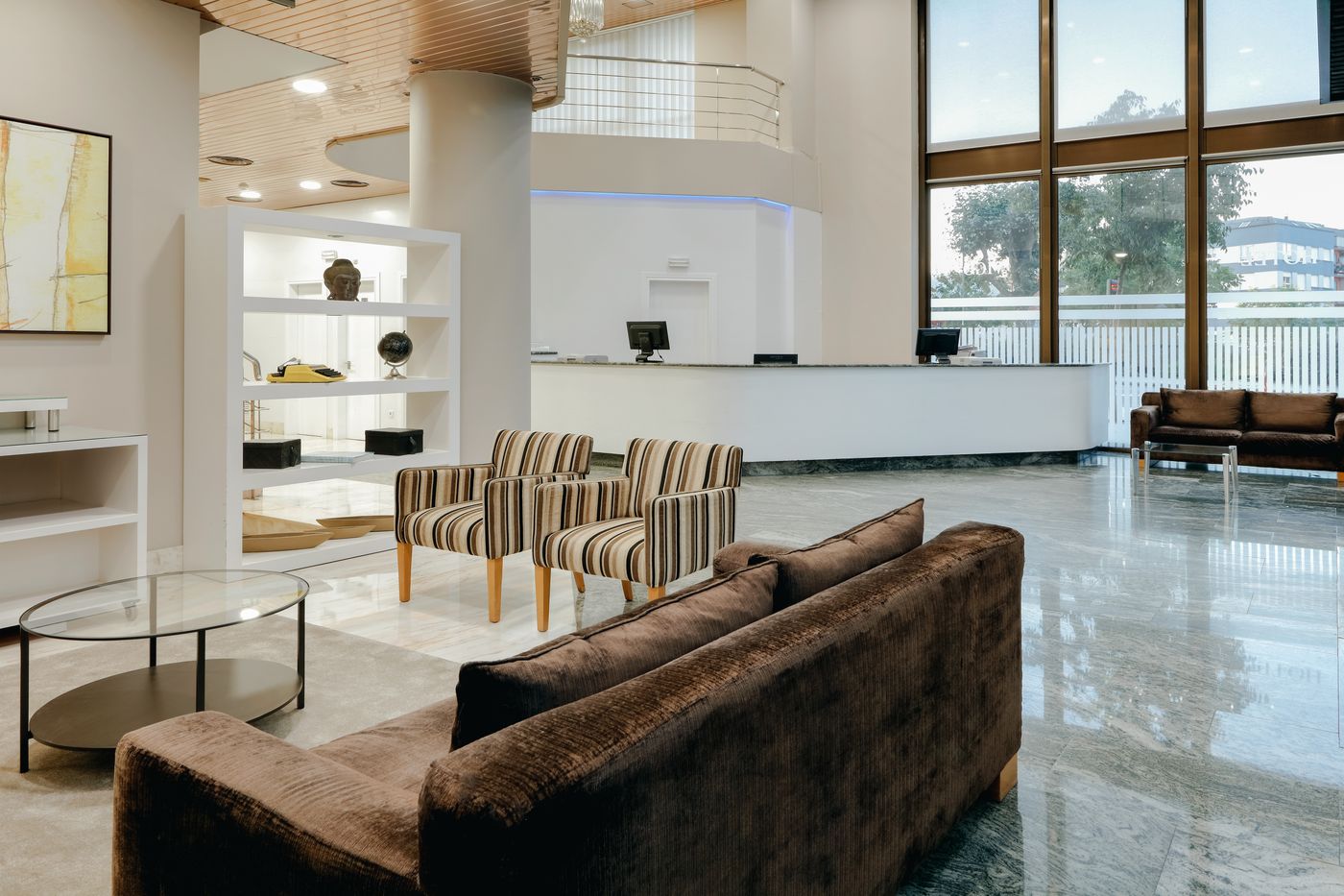 Hesperia Vigo-Spain-VIGO-Lobby-2