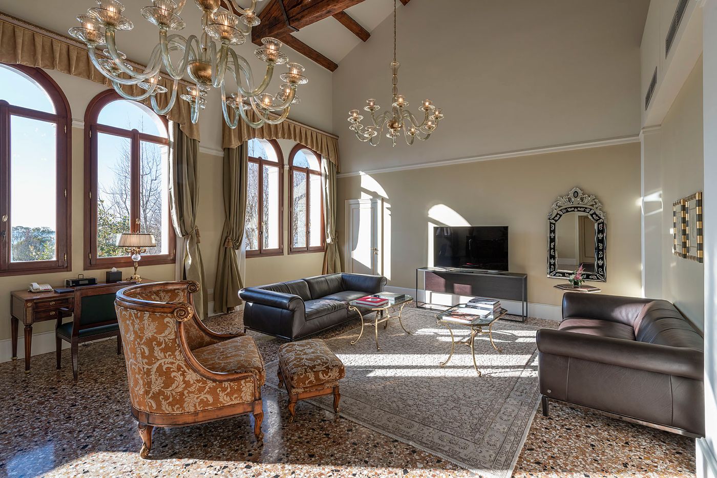 San-Clemente-Palace-Kempinski-Hotel-Venice-Room-43