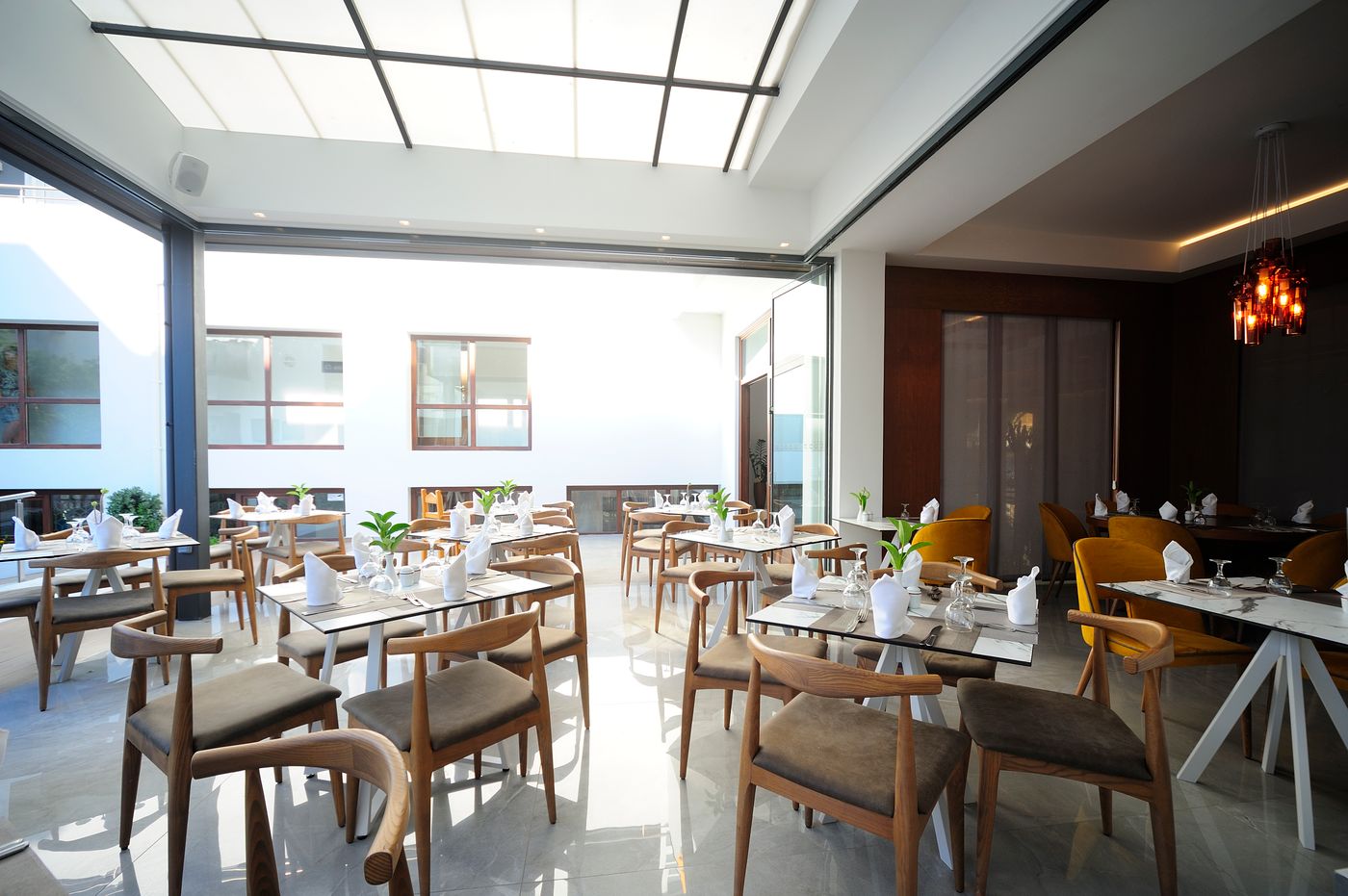 Atrium Ambiance Hotel – Adults Only