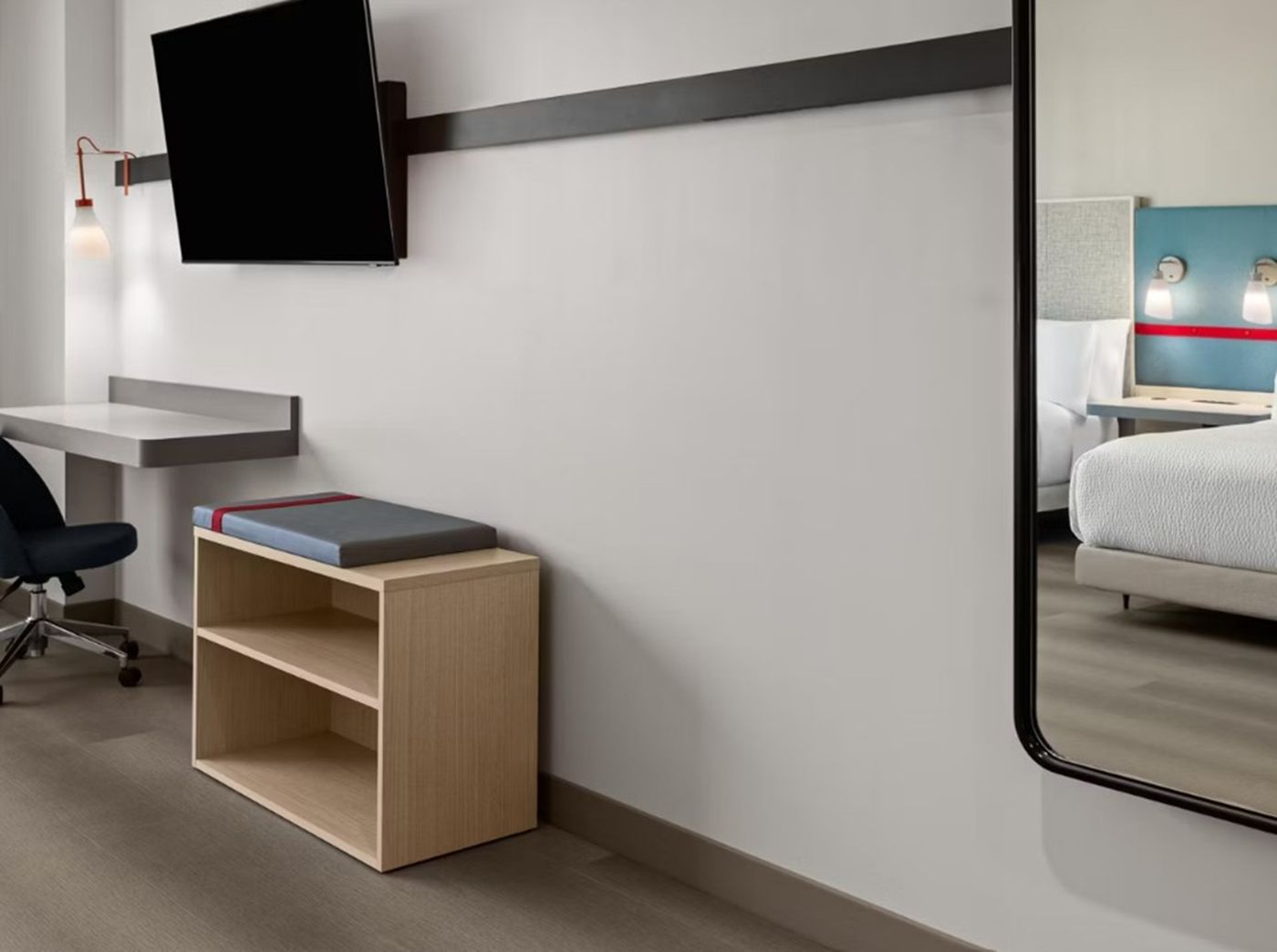 Avid-Hotels-Brooklyn-Dyker-Heights-Room-28