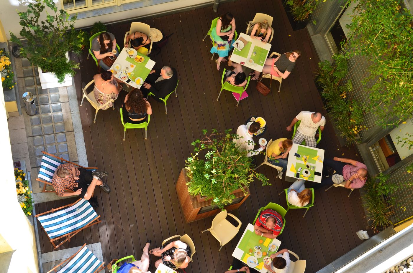 Clement-Hotel-Terrace-25