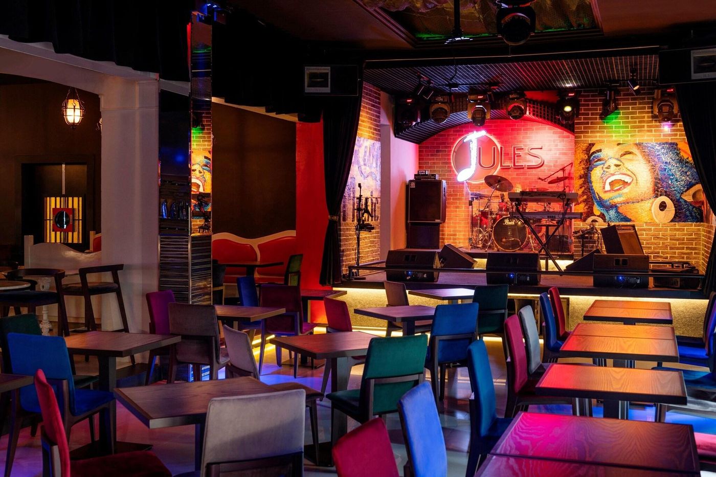 Le-Meridien-Dubai-Hotel---Conference-Centre-Restaurant-90