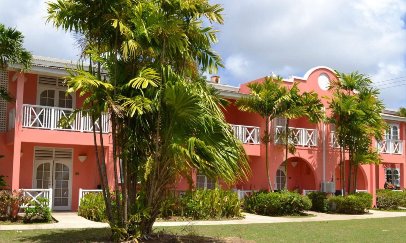 Dover Beach Hotel