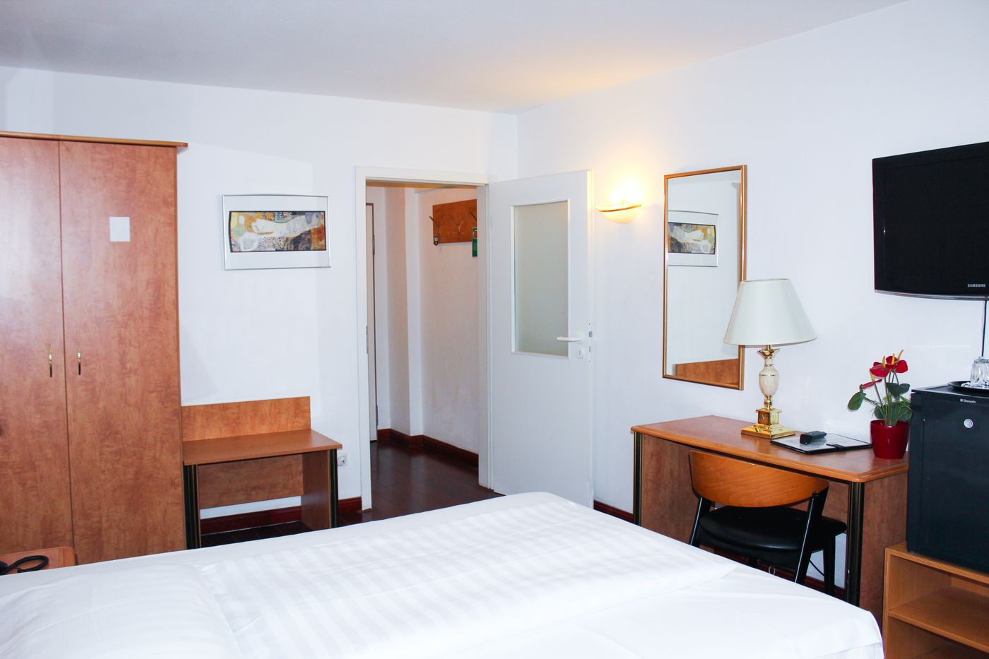 Batavia - Germany - DUSSELDORF - Room - 6