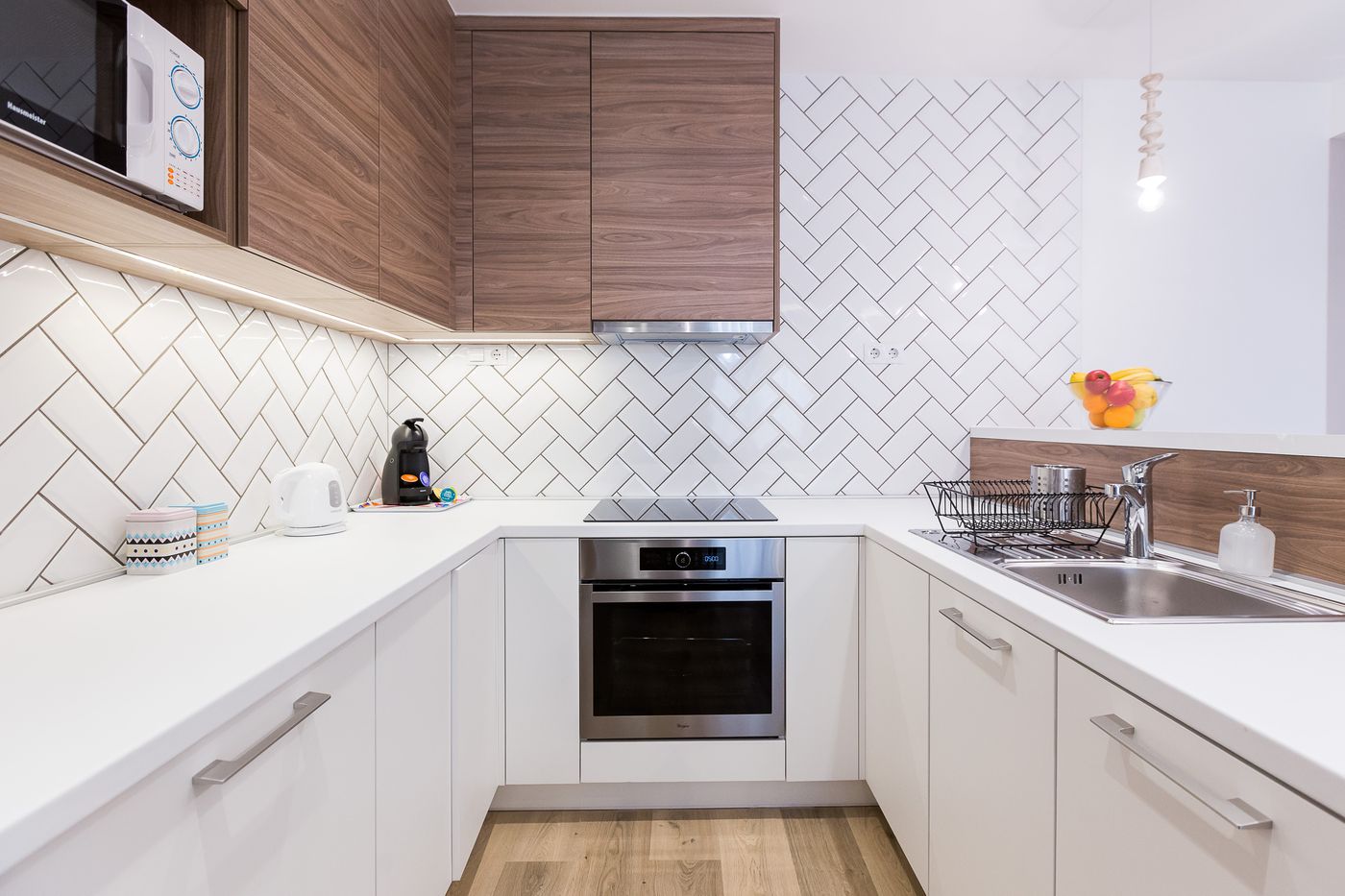 Vagabond-Broadway-Room-6