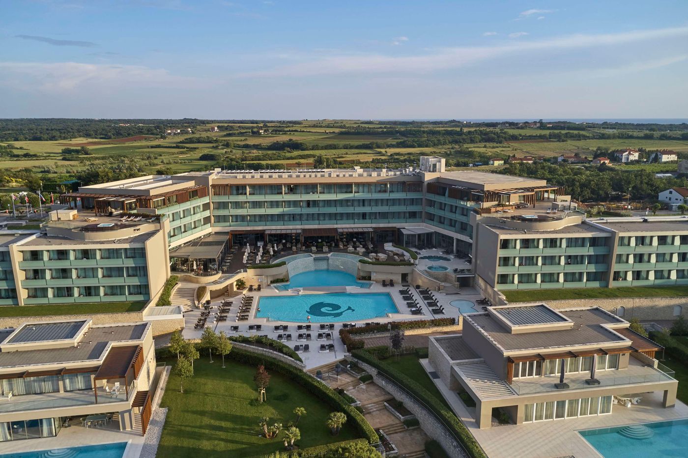 Kempinski-Hotel-Adriatic-General-view-4