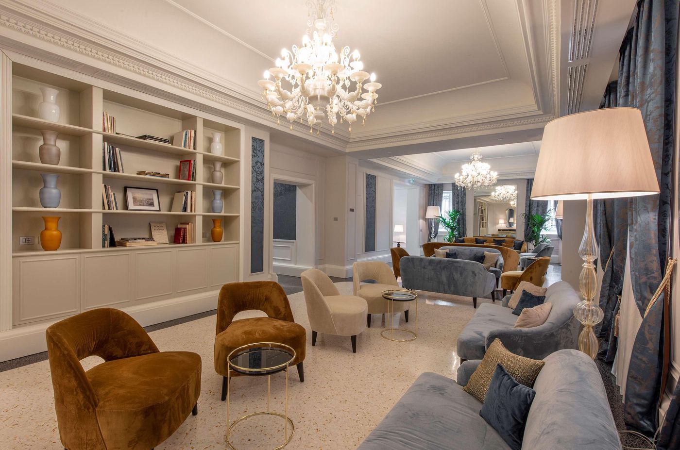 H10-Palazzo-Canova-Lobby-2