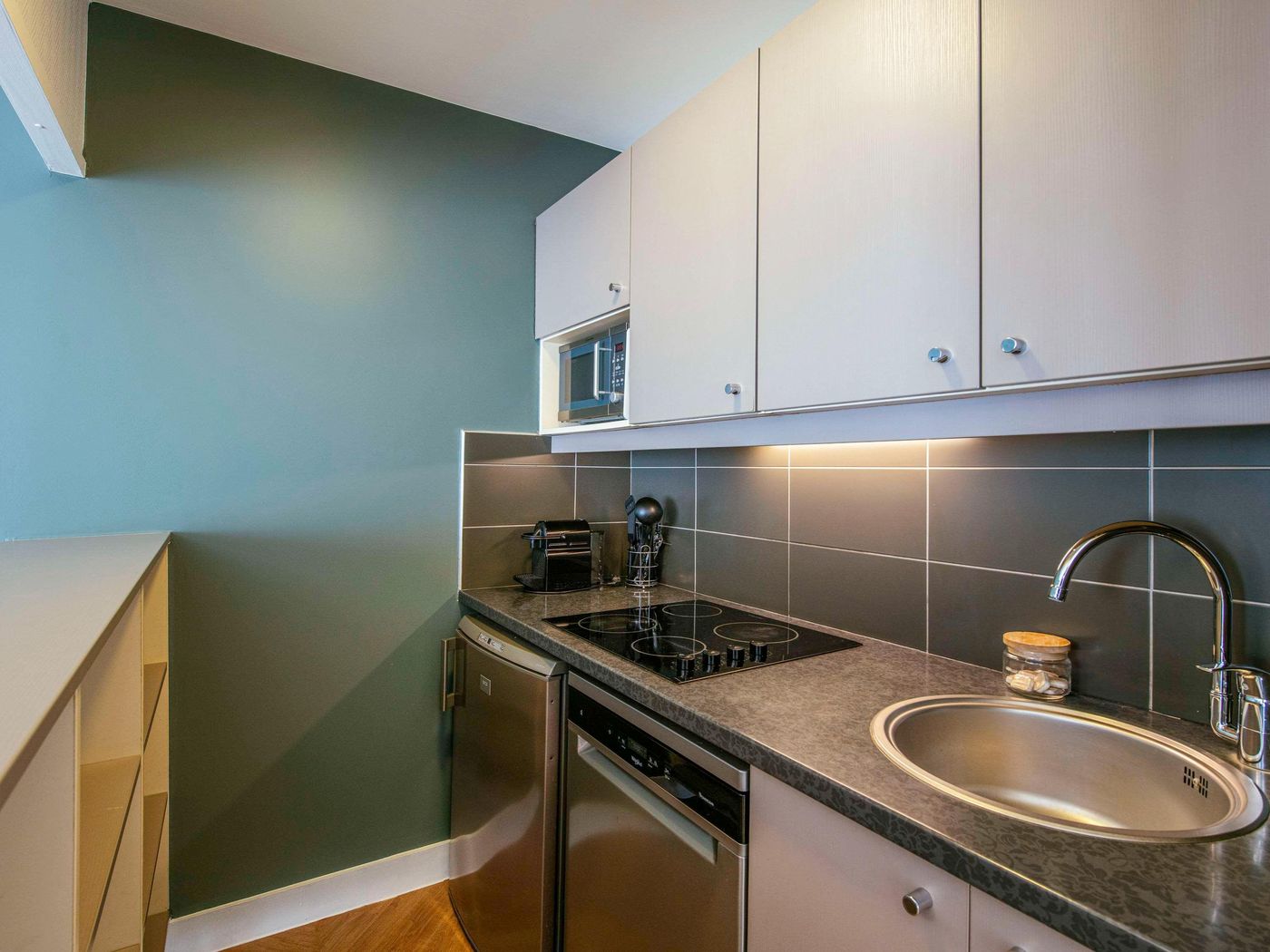 Aparthotel-Adagio-Paris-Buttes-Chaumont-Room-47