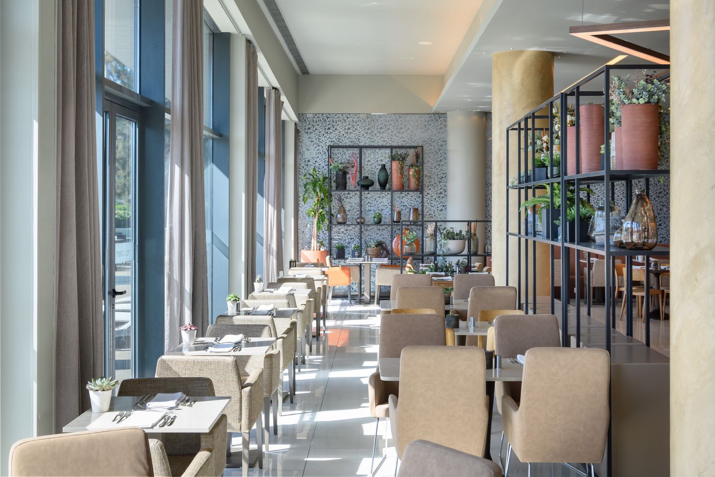 Melia-Lisboa-Aeroporto-Restaurant-18