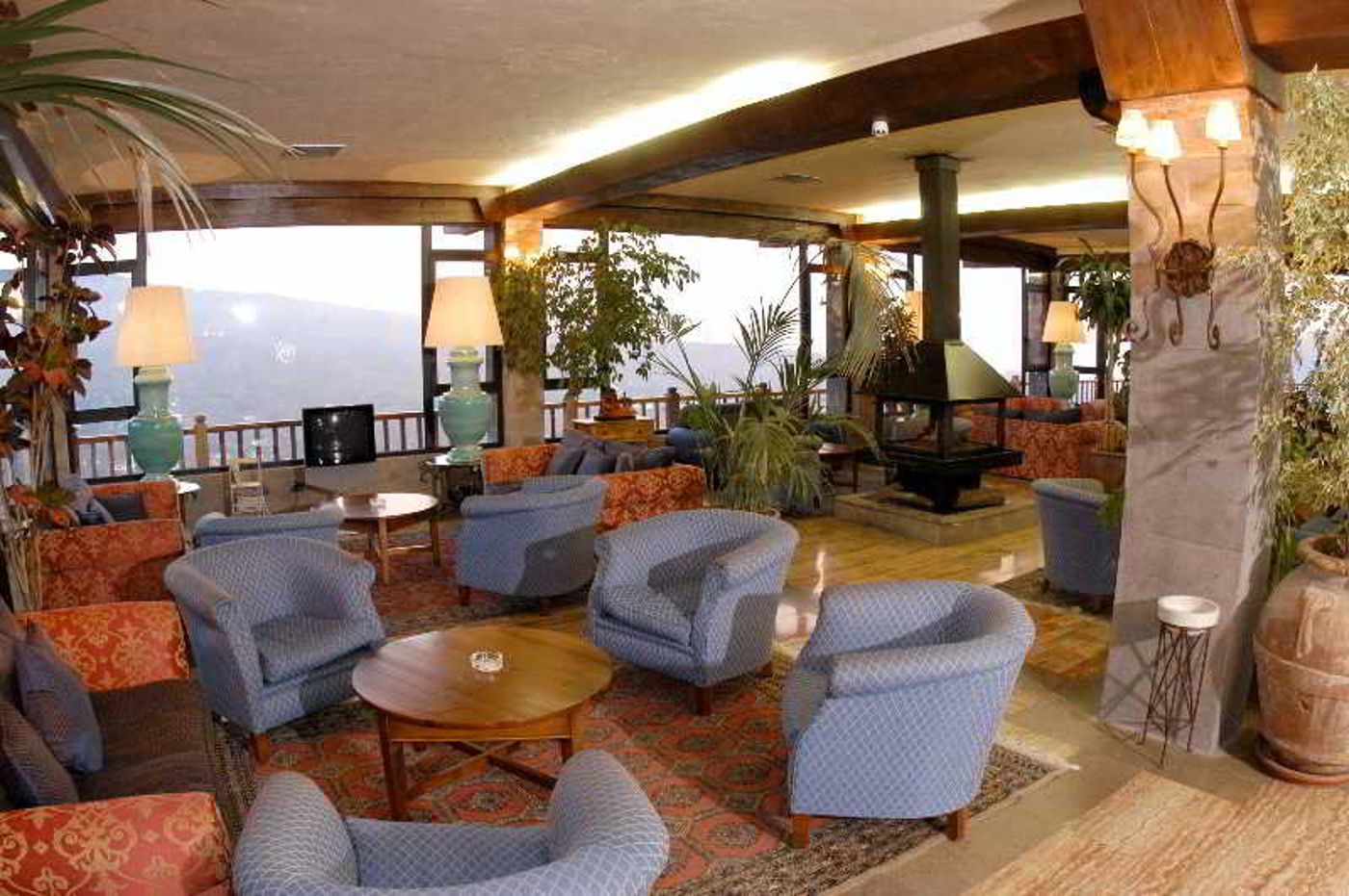 Hotel-Rural-Las-Tirajanas-Lobby-21