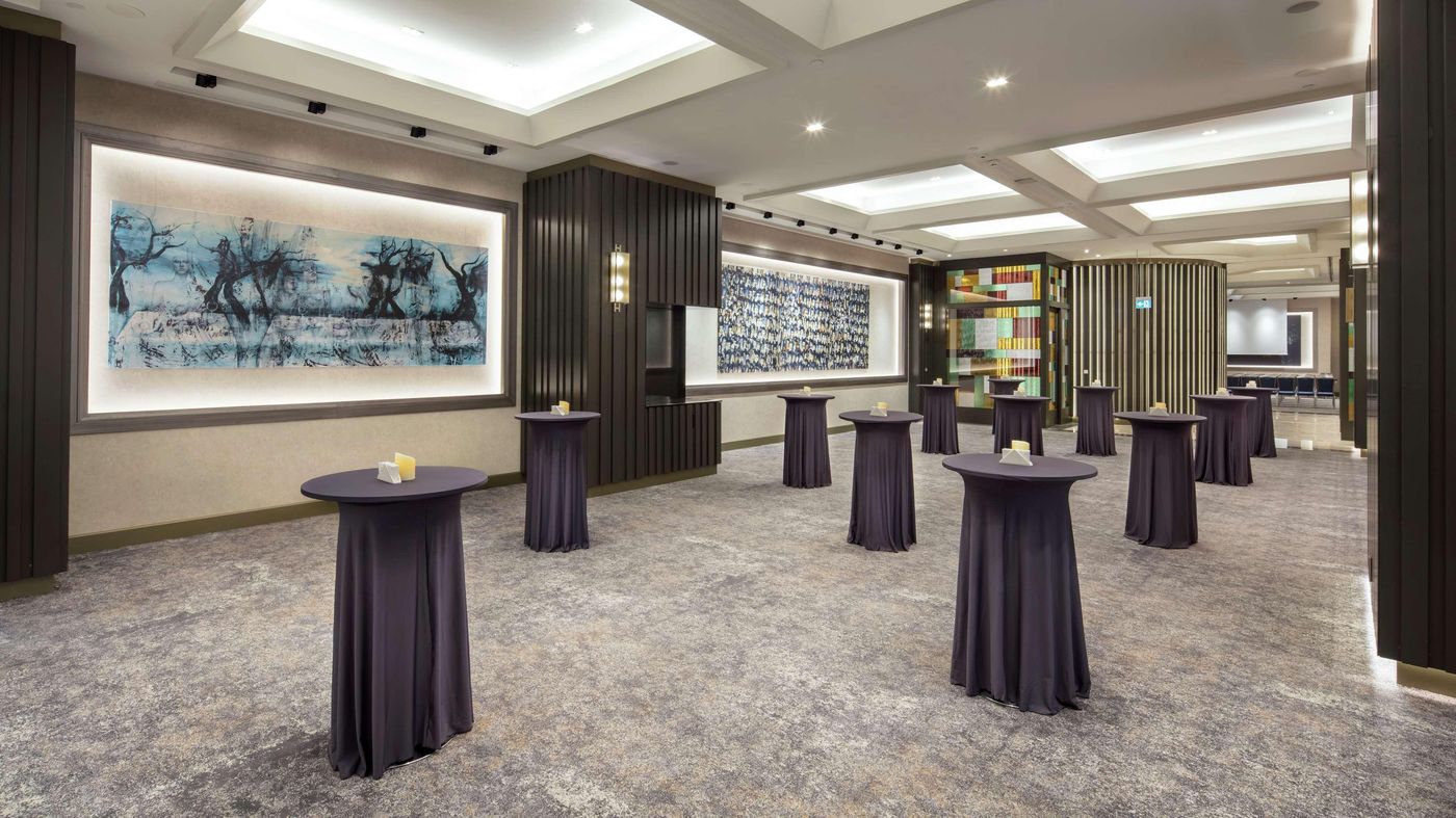Hilton-Istanbul-Maslak-Restaurant-21