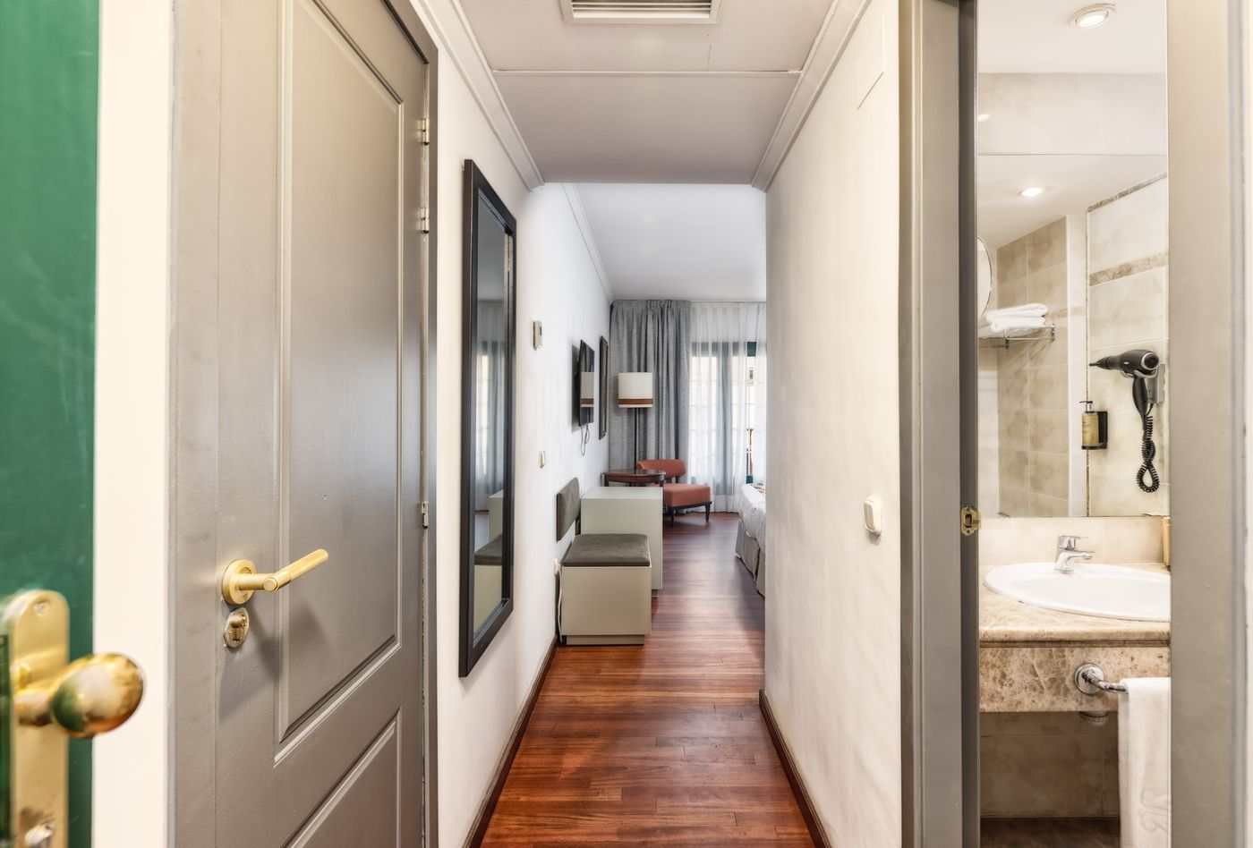 Parador-de-la-Palma-Room-48