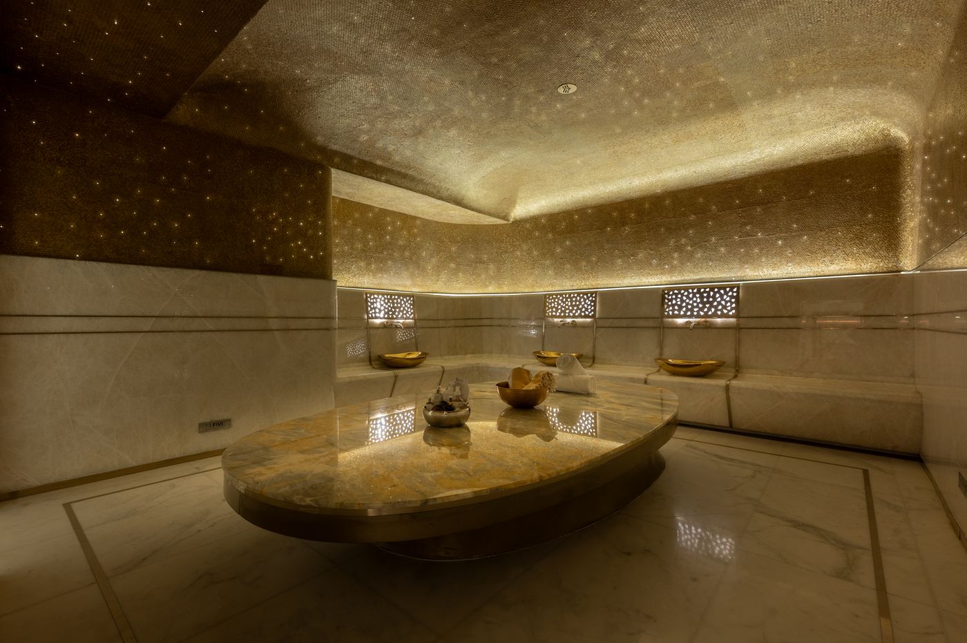 Five-Luxe-Hotel-Lobby-42