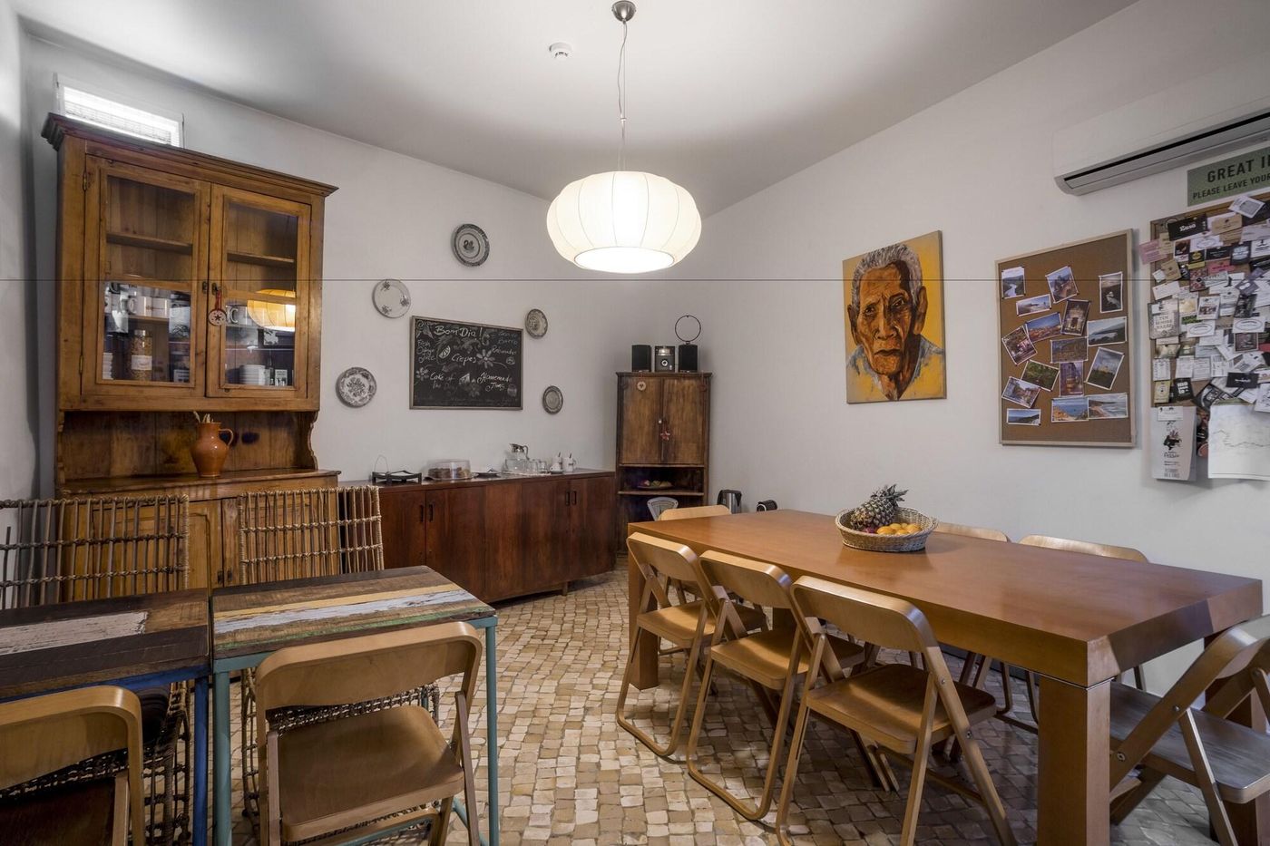 Casa Do Bairro Bed & Breakfast-Portugal-Lisbon -Restaurant-4