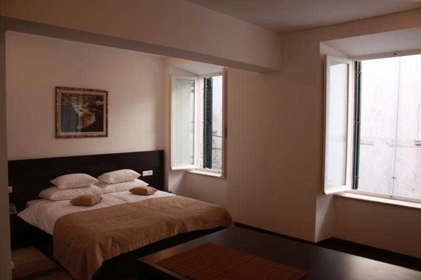 Celenga-Apartments-Room-5