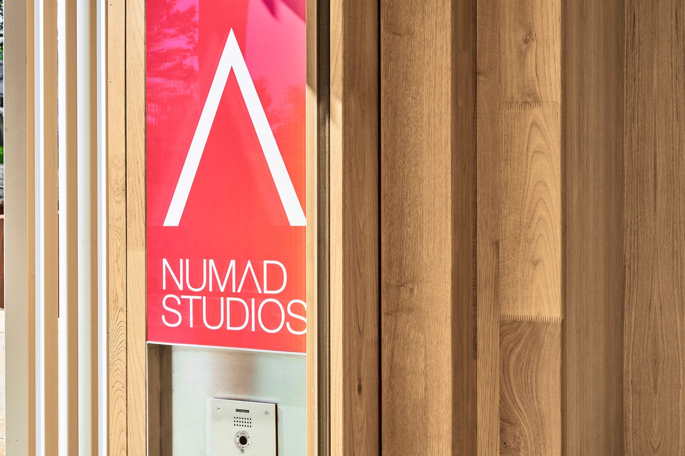 Numad Studios-Spain-SAN SEBASTIAN-Room-8