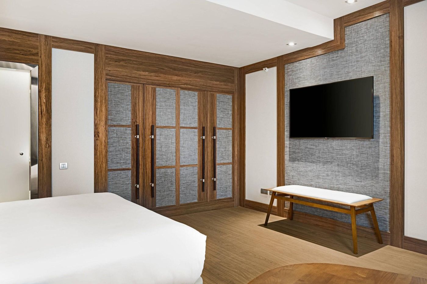 AC-Madrid-Cuzco-Room-12