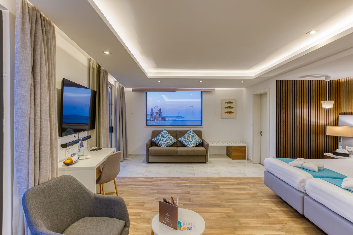 Solana-Hotel---Spa-Room-24