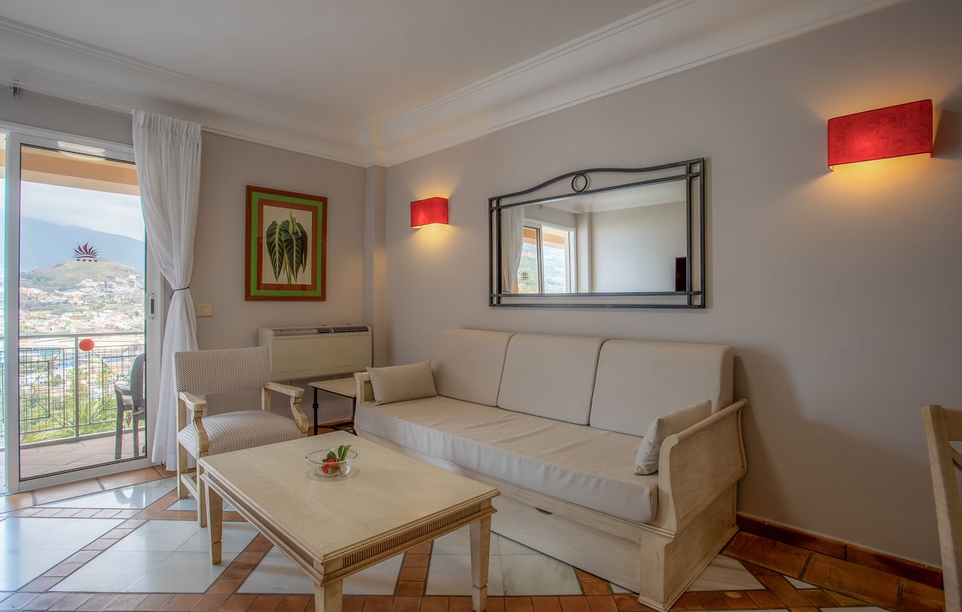 Hotel-Las-Aguilas-Tenerife-Affiliated-by-Melia-Room-40