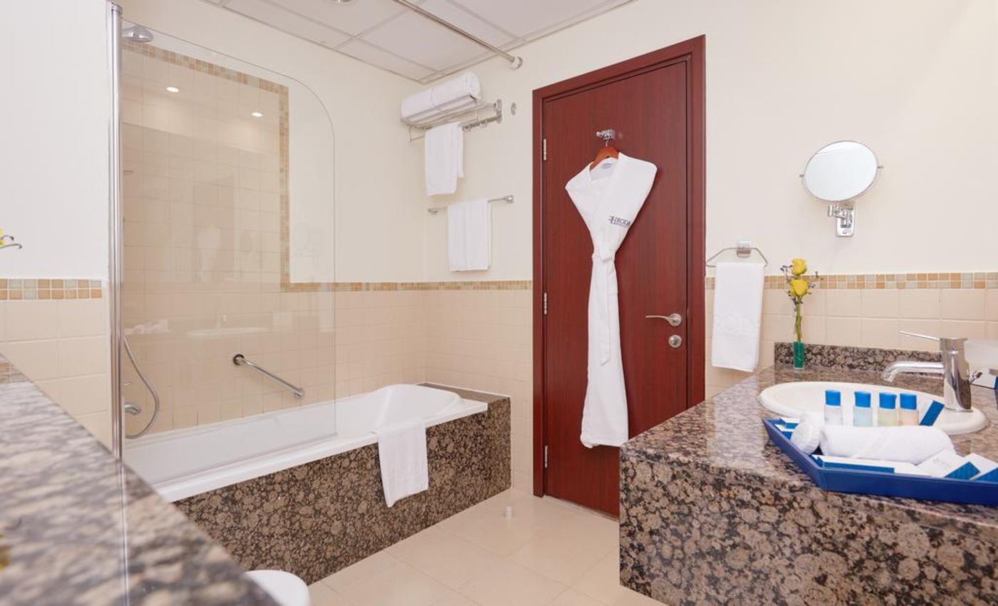 Amwaj-Suites-Jumeirah-Beach-Residence-Room-26