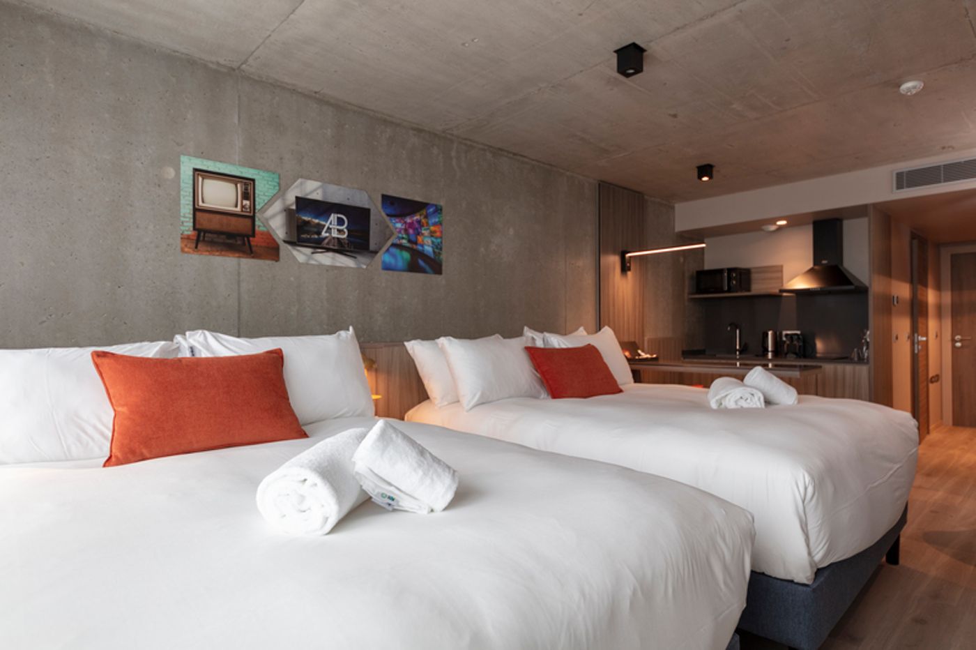 Ki-Space-Hotel---Spa-near-Disneyland-Paris-Room-26