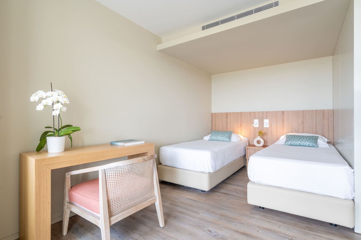 Aqualuz-Troia-Mar-by-The-Editory-Room-24