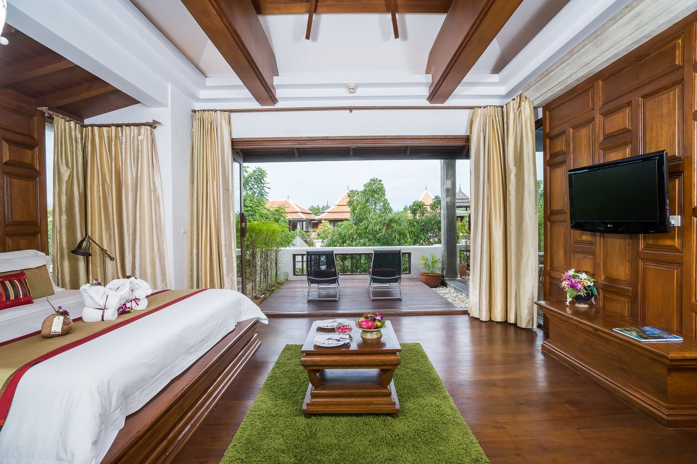 Royal-Muang-Samui-Villas-Room-26
