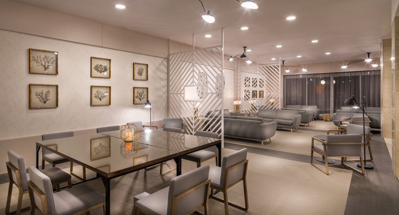 Relaxia-Beverly-Park-Lobby-21